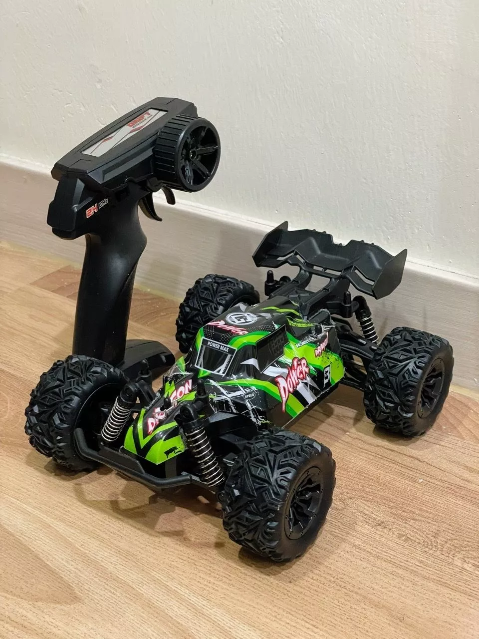 Xe Địa Hình Điều Khiển Từ Xa Cao Cấp, Xe Địa Hình V2T KID - Loại Xịn Bền Đẹp