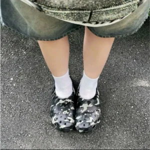 (HOT TREND) (Đặt tăng 1 size) Dép sục Cr x Bape Camo quai hậu nam nữ nguyên khối, không thấm nước - Hỗ trợ đổi size
